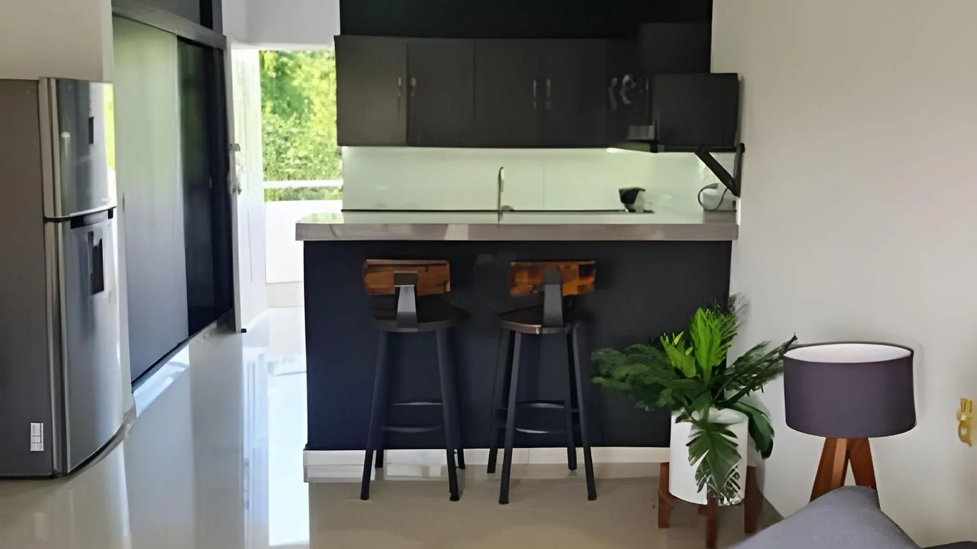 Minimalist Studio With Pool And Free Motor Scooter Cozumel