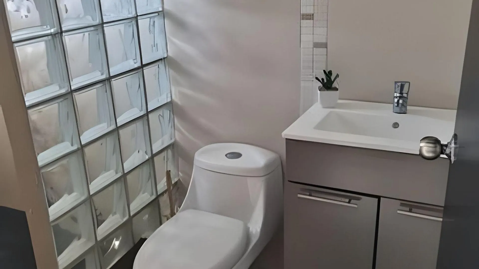 Apartment Minimalist Studio With Pool And Free Motor Scooter Cozumel Mexico